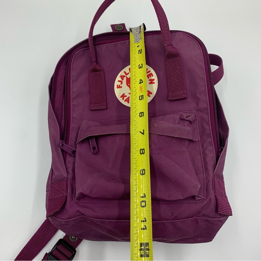 Fjällräven Kånken Purple Backpack - Picture 11 of 13